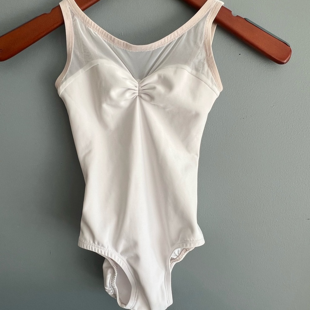 Classic white Lucky Leo leotard! Great condition!
